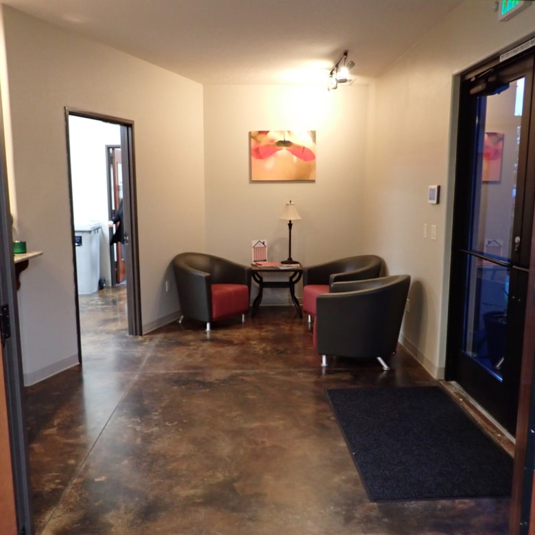 925 S. Allante Place